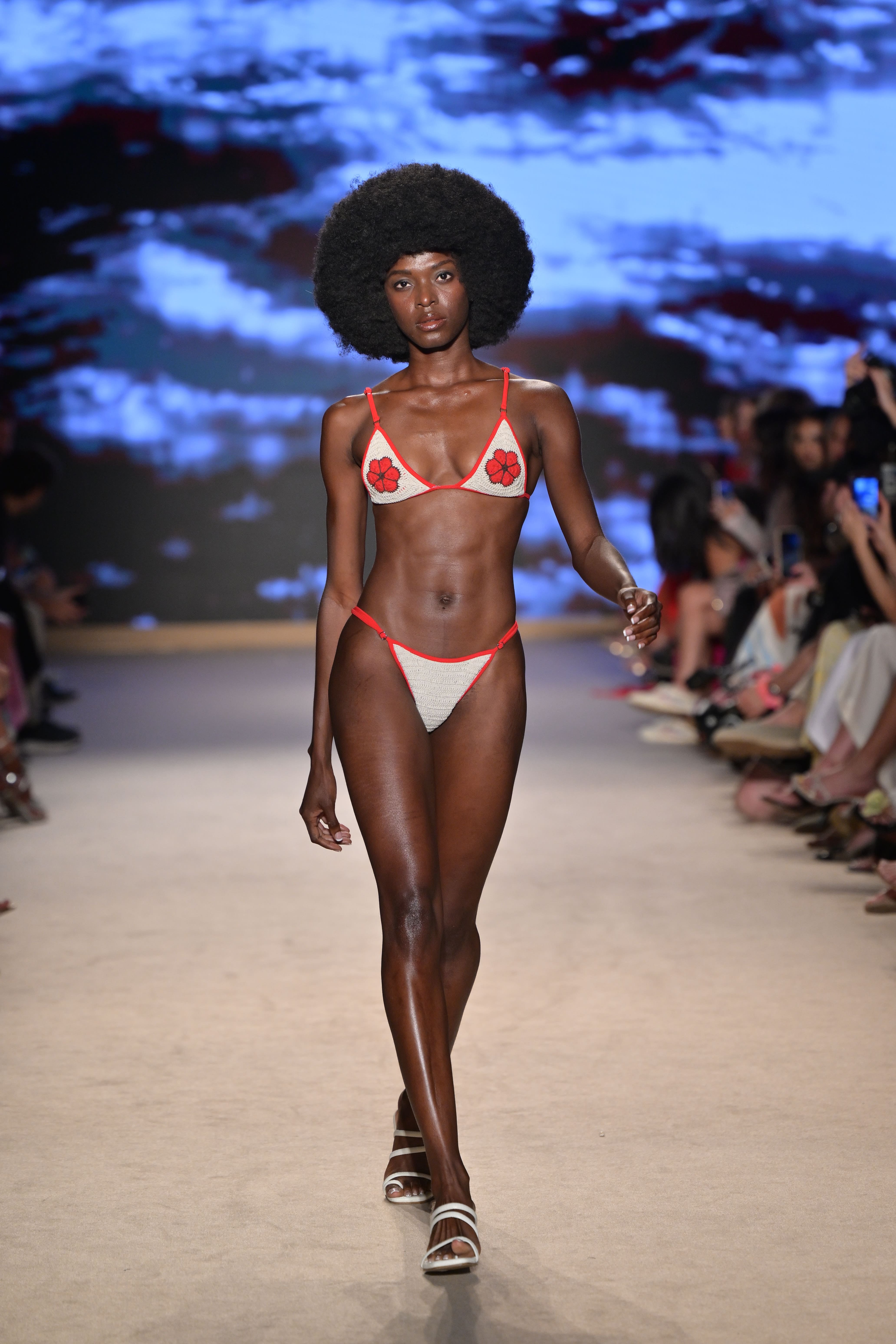 Cynthia Bikini - Red hibiscus