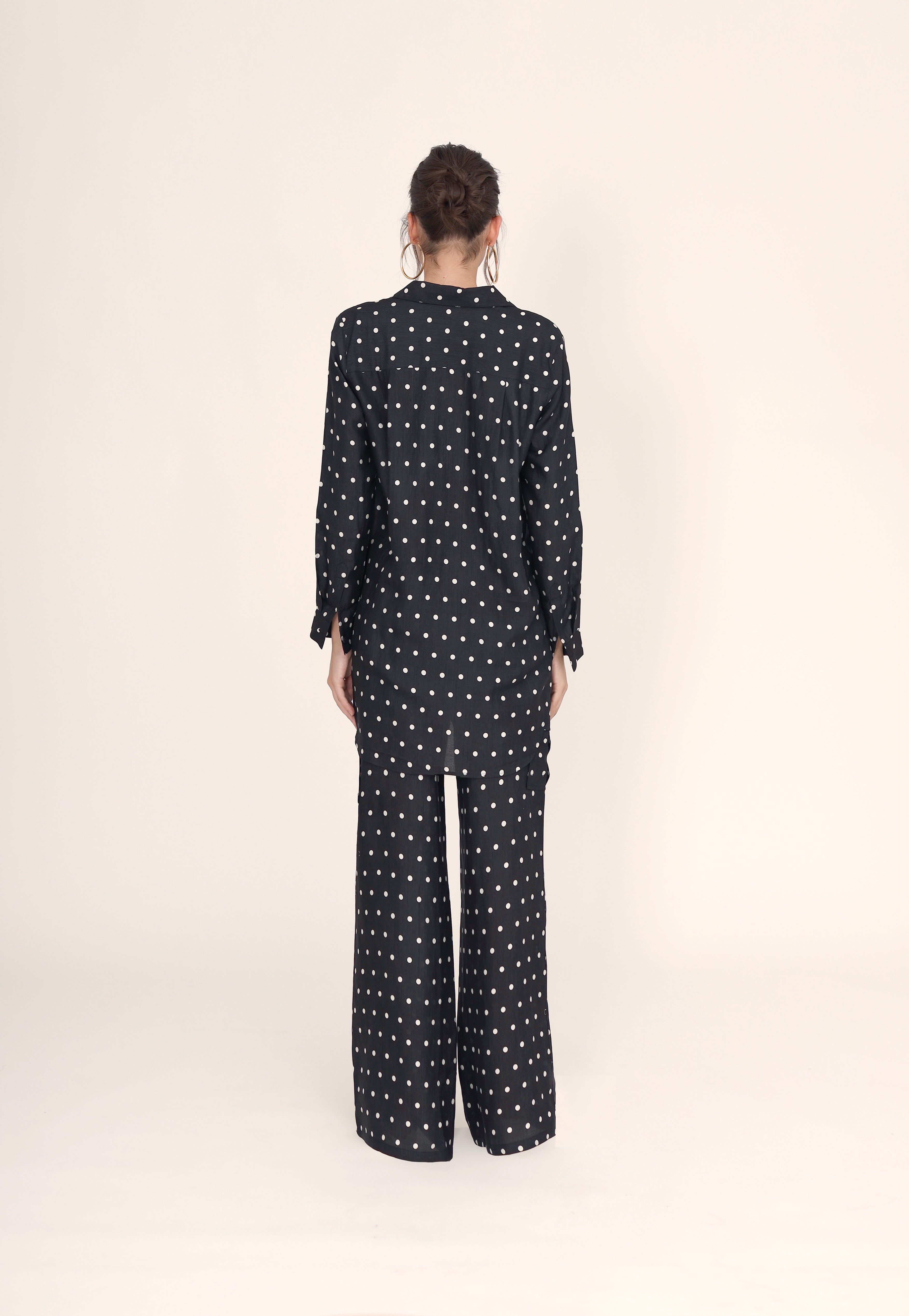 Timeless maxi shirt - Black and white dots